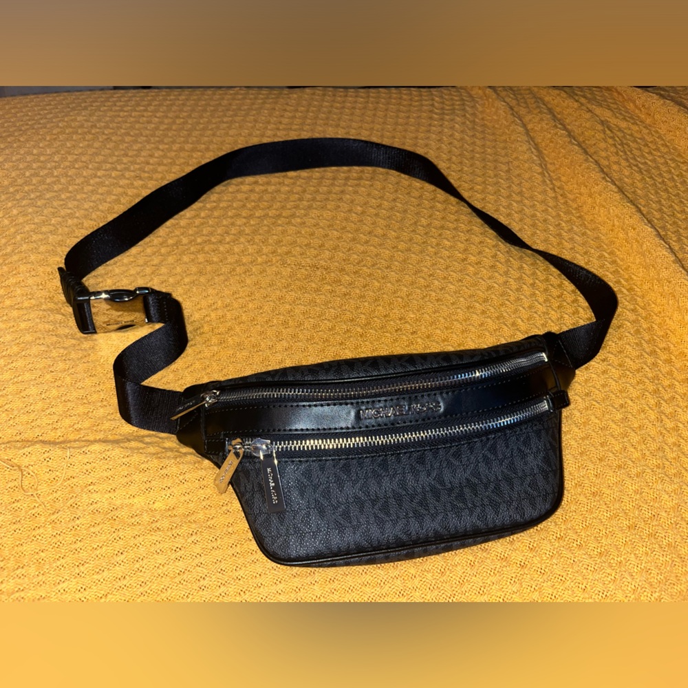 Michael Kors belt bag